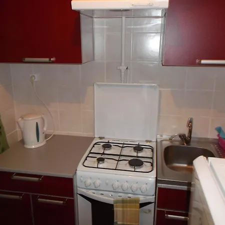 Airport Apartment Apartment *