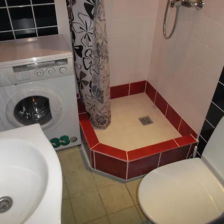 Airport Apartment Apartment